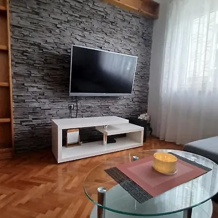Apartman Dora Appartamento Pola